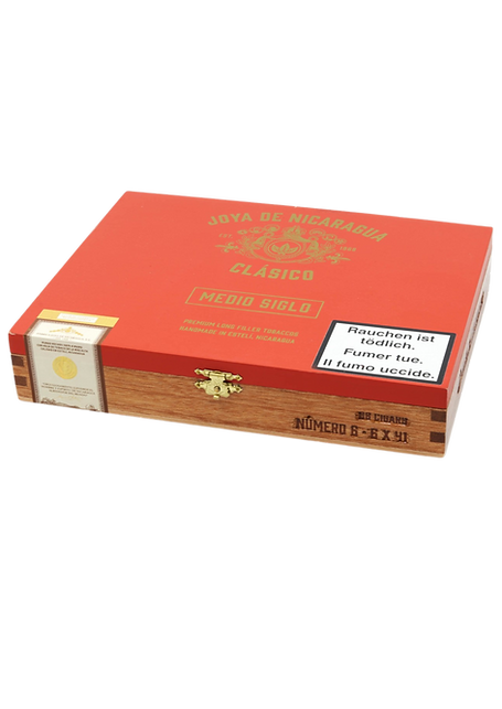 Joya de Nicaragua Clásico Medio Siglo No 6